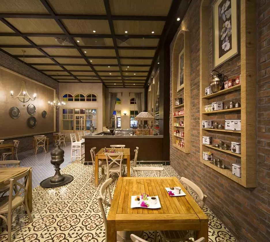 TITANICBELEK_SHABAVIZ (2).jpg